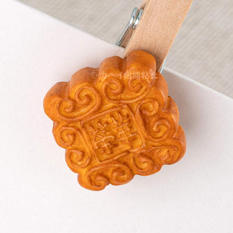 Hong Kong Style - Mooncake Wooden Clip