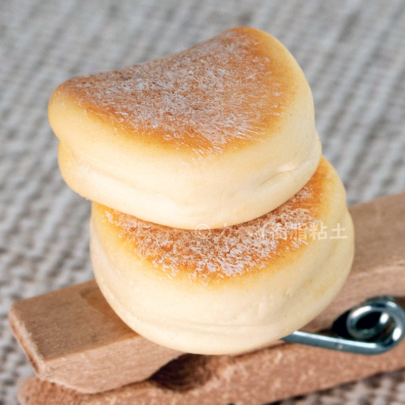 Western Dessert - Fluffy Japanese Soufflé Pancakes with Sugar Powder Wooden Clip