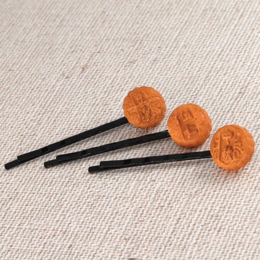 Hong Kong Style - Mooncakes Hair Pin Set