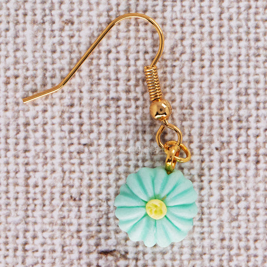 Wagashi (Traditional Japanese Confectionery) Series - Chrysanthemum Earring
